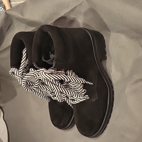 Steve Madden Genny combat boots - Picture 4 of 5